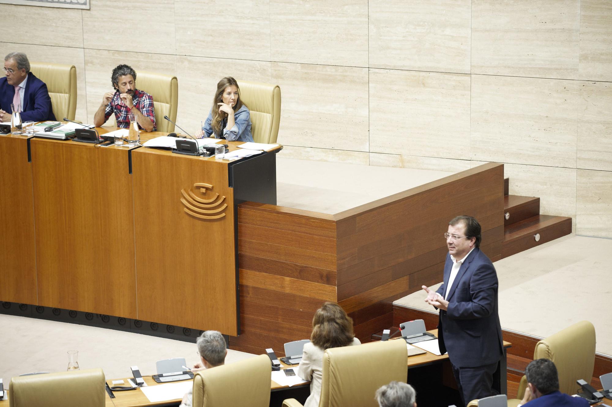 Votación Asamblea Extremadura